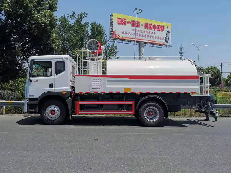 中潔牌XZL5180TYH6型綠化綜合養(yǎng)護(hù)車(chē)