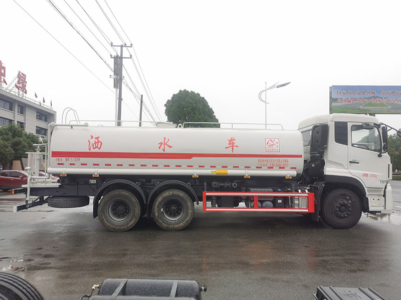 中潔牌XZL5256GPS6型綠化噴灑車(chē)